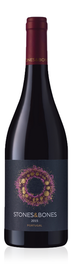Stones & Bones 2017 Touriga Nacional 40% Touriga Nacional, 30% Syrah, 20% Tinta Roriz Lisboa